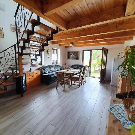 Gosciniec Casa di campagna